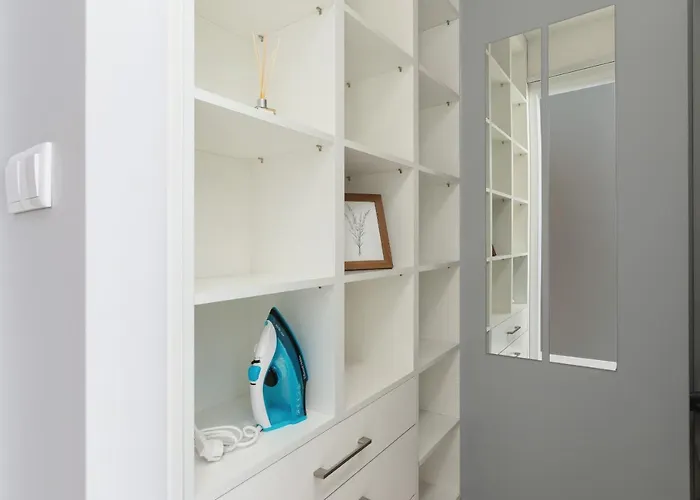 דירה Dobrego Pasterza With Balcony Cracow By Renters קרקוב