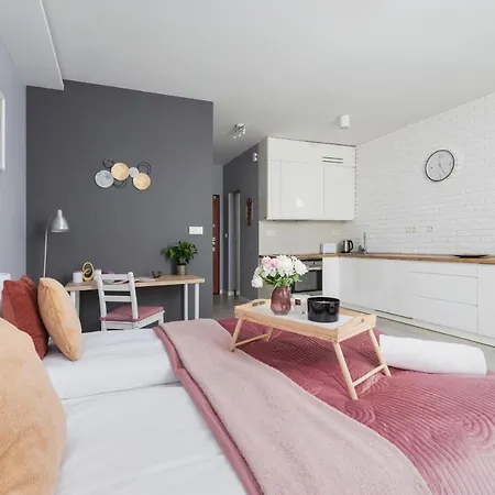 Dobrego Pasterza With Balcony Cracow By Renters Apartment