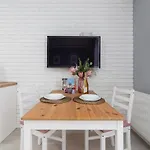 Dobrego Pasterza With Balcony Cracow By Renters