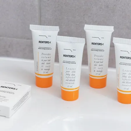 Apartment Dobrego Pasterza With Balcony Cracow By Renters Krakow